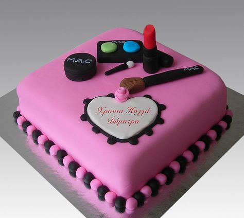 Make Up Torte, Fondant Makeup, Makeup Birthday Cakes, Mac Cake, Spa Cake, Pamper Cake, Makeup Birthday, Makeup Cake, Mac Make Up