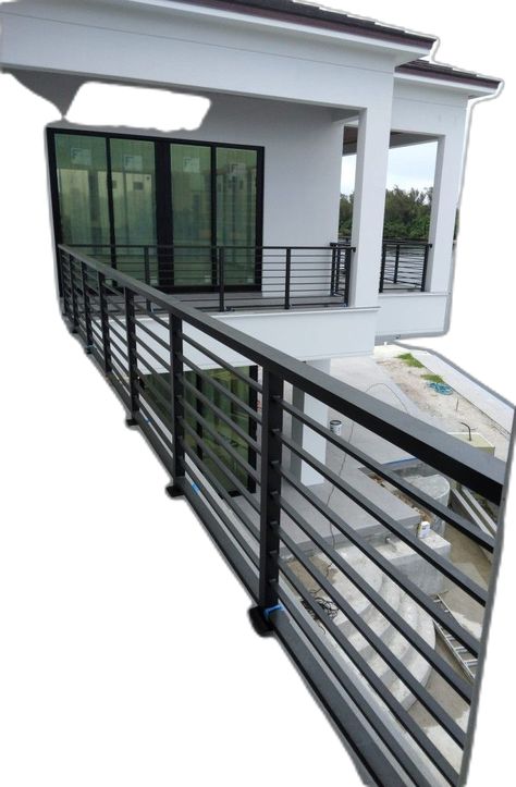 Homemade Sauna, Staircase Railing Design, House Main Gates Design, Balcony Grill, Steel Gate Design, Balcony Grill Design, Balcony Railing Design, Small House Interior, Main Gate Design