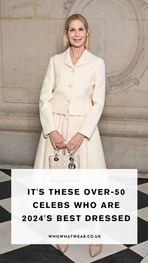 The over-50 celebrities we'll turn to time and again for ageless style inspiration. Chic Celebrity Style, Famous Outfits Celebrities, Rich Grandma Outfit, Mom Graduation Outfit, Outfits With Jackets, Vibrant Woman, Moda Over 50, Ladylike Outfits, Style Icons Women