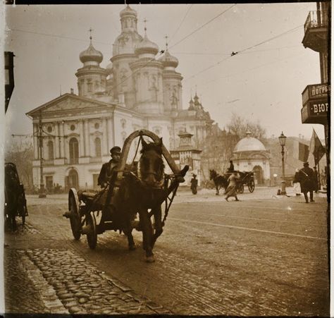 St. Petersburg in the Early 20th Century – 21 Vintage Pictures of the Second Largest City of Russia From Between the 1900s and 1910s ~ Vintage Everyday 1910 Aesthetic, 1910s Aesthetic, 19 Century Aesthetic, 1900s Aesthetic, 20th Century Aesthetic, Storm And Silence, Century City, St Petersburg Russia, Imperial Russia