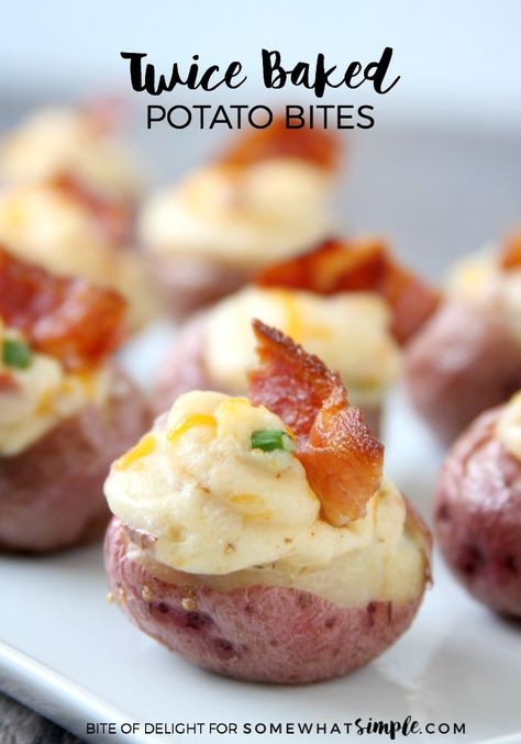 Twice Baked Potato Bites - Easy Appetizer - Somewhat Simple Predjela Dekoracija, Twice Baked Potato Bites, Holidays Appetizers, Baked Potato Bites, Potato Appetizer, Jello Shooters, Twice Baked Potato, Potato Appetizers, Potato Bites