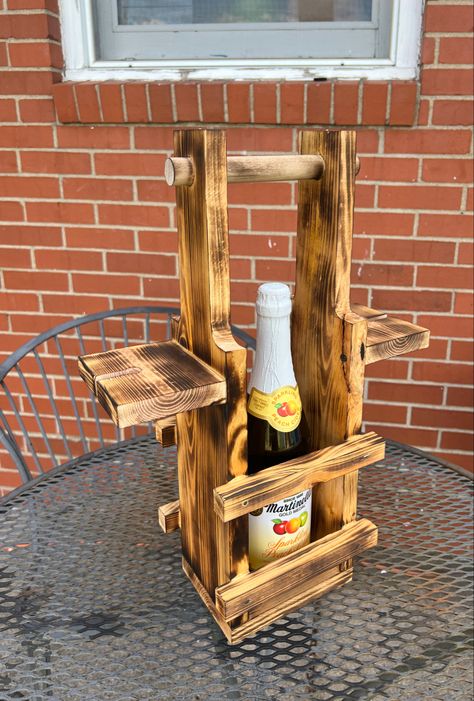 Pallet Wine, Make Your Own Wine, Wine Caddy, Easy Wood Projects, Easy Wood, Wood Project, Diy Wine, White Pine, Wine Racks