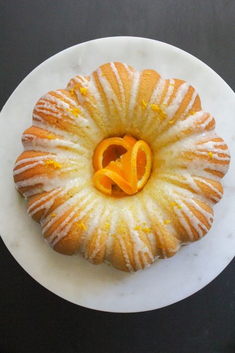 Orange Bundt Cake, Citrus Desserts, Cake Simple, Bundt Cakes Recipes, Bundt Cakes, Orange Cake, Orange Recipes, The Chef, Savoury Cake