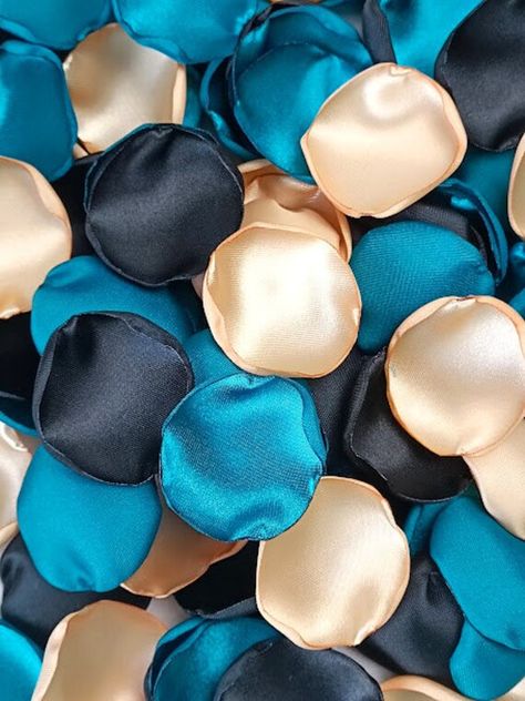 Enhance the elegance of your Teal and Black wedding decor with these stunning Black rose petals. Perfect for creating a beautiful contrast in your Teal color scheme, these petals can be scattered along the aisle, tables, or used as part of your Teal wedding party decorations. Add a touch of sophistication with hints of Gold rose petals, making this the ideal choice for a luxurious Teal and Gold affair, or a chic Black and Gold themed event. Whether it's for a Teal bridal shower or a refined Teal Teal And Gold Wedding, Teal Bridal Shower, Black Wedding Decor, Dark Teal Weddings, Gold Wedding Party, Turquoise Party, Dark Blue Wedding, Black Wedding Decorations, Teal Color Schemes