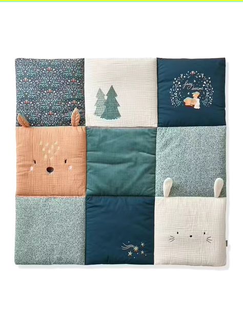 Patchwork Baby Blanket, Desain Pantry, Cot Blankets, Baby Rugs, Diy Bebe, Patchwork Baby, Quilt Baby, Magic Forest, Green Bedding