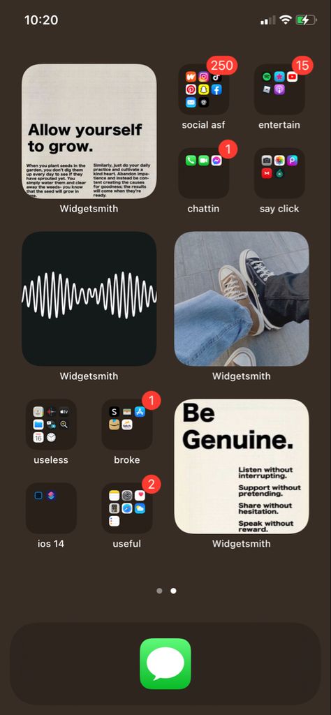 Ios Homescreen Organization, Iphone Background Layout Ideas, Ios Home Screen Layout Ideas, Cute Phone Home Screens Ideas, Customized Homescreen Iphone, Apple Home Screen Layout Ideas, Ideas For Widgets Iphone, Cool Homescreen Layout, Simple Iphone Wallpaper Home Screen