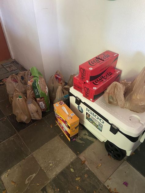 As Instacart shoppers, there’s nothing worse than hearing that a customer received a damaged order, missing items – or no order at all – when you know you delivered it... The post 3 Ways to Protect Yourself as an Instacart Shopper appeared first on The Rideshare Guy Blog and Podcast. Instacart Shopper, Best Food Delivery Service, Coca Cola Zero, Insulated Bag, Business Check, Business Checks, Foods Delivered, Delivery Groceries, Do Your Best