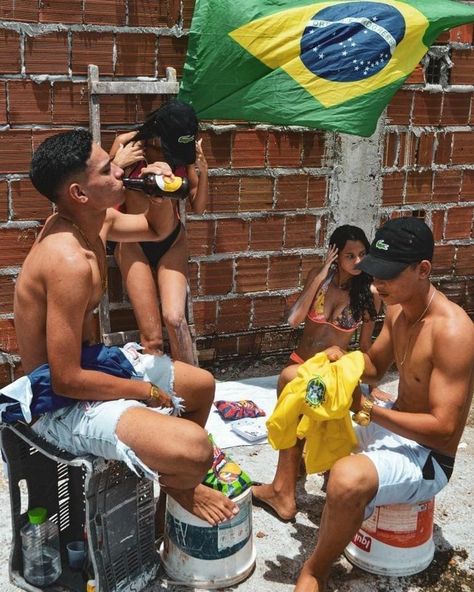 Brazilian Culture Aesthetic, Brazil Aesthetic Girl, Brazil Vibes, Brazil Core, Favelas Brazil, Brazil Life, Brazil People, Brazil Aesthetic, Brazilian Culture