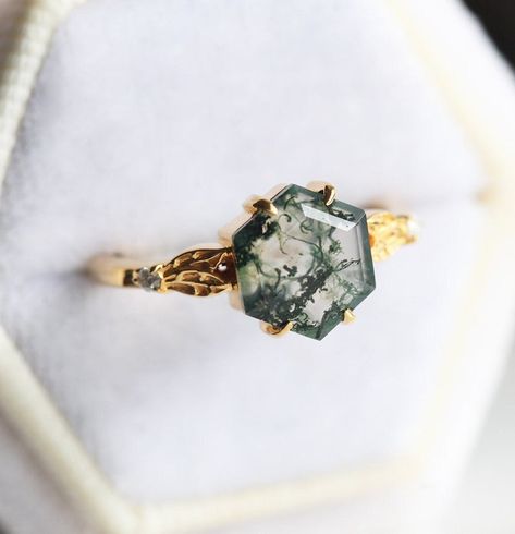 Our moss agate rings evoke the soul of the forest. Keep a reminder of nature on your finger with our moss agate engagement rings, wedding rings, and more. Enagement Rings, Moss Agate Engagement Ring, Cute Engagement Rings, Agate Engagement Ring, Moss Agate Ring, Dream Engagement Rings, Dream Engagement, Agate Ring, Original Jewelry