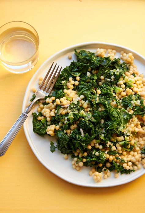 Salads To Make, Sautéed Kale, Semolina Pasta, Sauteed Kale, Salad Meal Prep, Couscous Recipes, Kale Recipes, Couscous Salad, Kale Salad