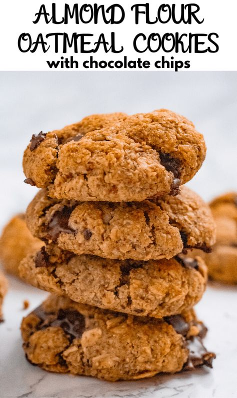 If you're looking for a delicious and wholesome gluten-free cookie, these almond flour oatmeal cookies with chocolate chips are for you! Full of nourishing ingredients, these chewy cookies are perfect for any occasion. Vegan Oatmeal Chocolate Chip Cookies, Vegan Oatmeal Raisin Cookies, Cookies Without Eggs, Chewy Oatmeal Chocolate Chip Cookies, Vegan Oatmeal Cookies, Cleaning Eating, Ketogenic Desserts, Quick Vegan, Vegan Oatmeal