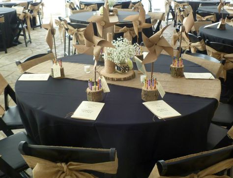 Black Table Cloth With Burlap Runner, Black And Burlap Table Setting, Black Tablecloth Wedding Rustic, Burlap Table Settings, Black Tablecloth Wedding, Burlap Wedding Table, Burlap Party, Black Round Table, Rustic Table Setting