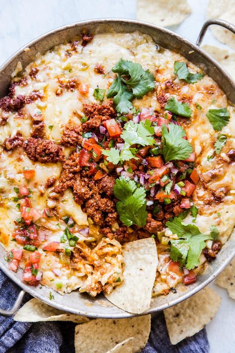 Queso Fundito, Queso Fundido With Chorizo, Party Pantry, Queso Fundido Recipe, Fundido Recipe, Tailgate Ideas, Southwest Recipes, Green Chilis, Roasted Poblano Peppers