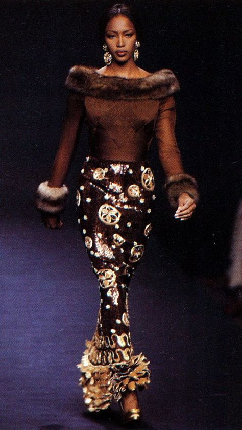 Valentino Runway, 90s Runway, 90s Runway Fashion, Runway Fashion Couture, Vintage Runway, Runway Outfits, Valentino Couture, Vintage Couture, Naomi Campbell