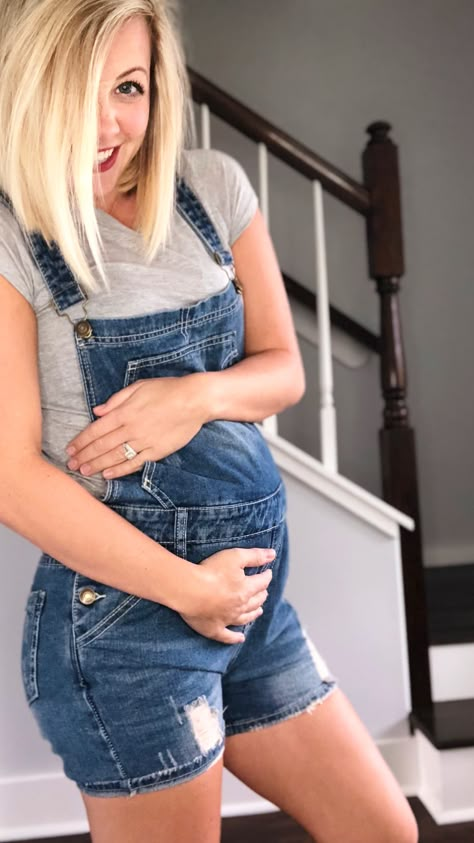 Pregnancy Overalls, Summer Maternity Outfits, Maternity Ootd, Pregnancy Jeans, Pregnant Outfit, Pregnant Outfits, Pregnancy Fashion Fall, Maternity Overalls, Maternity Clothes Summer