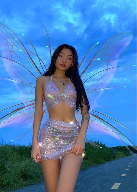 #y2k #y2koutfits #aesthetic #tiktok Fairy Halloween Costumes Aesthetic, Fairy Halloween Costume, Fairy Costume Aesthetic, Rave Fits, Fairy Halloween Costumes, Fairy Outfit, Hot Halloween Outfits, Halloween Fairy, Fairy Aesthetic