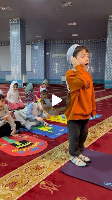 Islamic Quotes and Muslim News on Instagram: "The future of this Ummah ❤️  May Allāh keep them steadfast upon the deen and make them future leaders and enforcers of the truth.  📹: @seyhlituba   #islam #muslim #wholesome #cute #kids #muslimkids #Ramadan" Islamic Learning, Listen To Quran, Muslim Kids, Learn Islam, Bedroom Furniture For Sale, Islamic Videos, Quotes For Kids, Funny Kids, Parenting Hacks