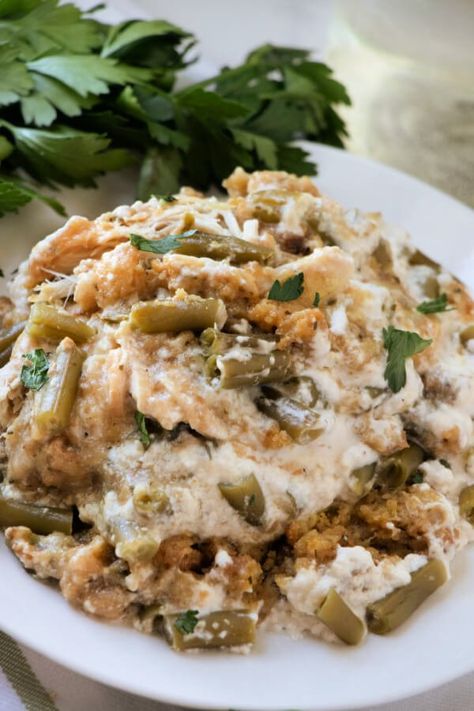 Chicken Stuffing Green Bean Casserole, Slow Cooker Chicken Stuffing, Stuffing Green Bean Casserole, Non Traditional Thanksgiving, Crockpot Potluck, Thanksgiving Crockpot, Fish Tilapia, Tacos Fish, Crockpot Foods