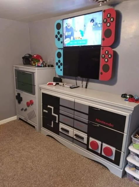 Easy Game Room Ideas, Video Game Playroom, Gaming Room Theme Bedroom, Mario Themed Bedroom Diy, Vintage Gamer Room, Teen Boys Gaming Bedroom Ideas, Nintendo Dresser, Game Room Shelves, Kids Gaming Bedroom Ideas Boys