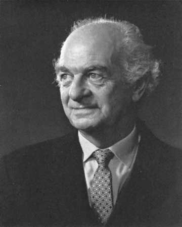 Linus Pauling | American scientist | Britannica Yousuf Karsh, James Watson, Atomic Theory, Linus Pauling, Rosalind Franklin, Alfred Nobel, Famous Scientist, Chemical Bond, Degenerative Disease