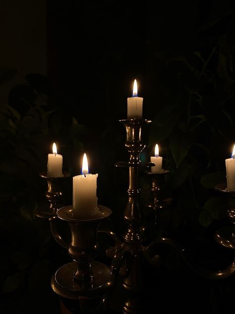 Candle In The Dark Aesthetic, Candles In Dark Room, Candle Asethic Dark, Goth Candles Aesthetic, Dark Candles Aesthetic, Candles Dark Aesthetic, Black Candles Aesthetic, Melted Candles Aesthetic, Candle Aesthetic Cozy Dark