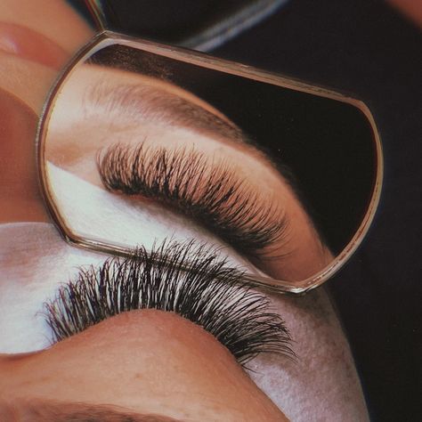 Lash Extension Aesthetic, Eyelash Aesthetic, Lash Pictures, Lashes Aesthetic, Lash Aesthetic, Lash Mirror, Eye Lash Photography, Permanent Eyelash Extensions, Lash Design