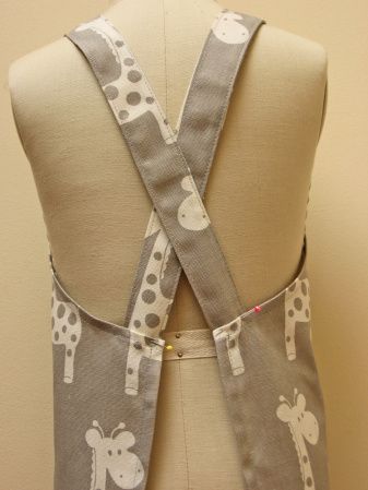 Cross Back Apron, Apron Pattern, Sewing Aprons, Beginner Sewing Projects Easy, Aprons Patterns, Sewing Projects For Beginners, Sewing Skills, Easy Sewing Projects, Love Sewing