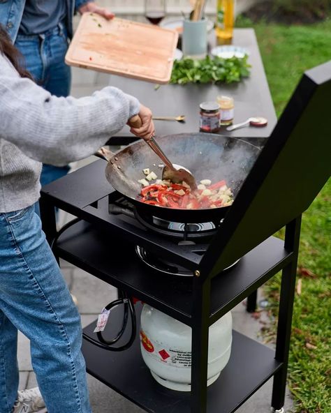 Elevate your outdoor cooking with the Auscrown High Pressure Burner and Tall Steel Frame Table! Perfect for wok cooking, this setup delivers turbo heat and sturdy support for all your culinary adventures. Store code 🔎 BB75WL Outdoor Wok Burner, Outdoor Wok Station, Wok Cooking, Gas And Electric, Outdoor Deck, High Pressure, Small Home, Outdoor Cooking, Steel Frame