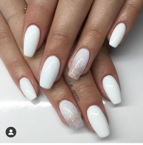 White Nail Designs Short Square, White Nails For Confirmation, White Color Nails Designs, White Nail Patterns, White Nails Colored Tips, White Sns Nails With Designs, White Nails Accent Nail, White Nails 2023 Trends, White Nails With Accent Nail Ring Finger