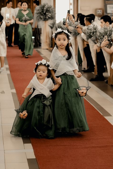 Modern Filipino Wedding Dress, Filipiñana Bridesmaids, Green Filipiniana Gown, Filipiniana Wedding Dress Bridesmaid, Modern Filipina Wedding, Wedding Dress Filipiniana, Sampaguita Wedding, Bridesmaid Dresses Filipiniana, Filipino Inspired Wedding Dress