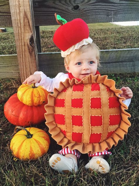 Baby Cherry Pie Costume Halloween Diy Pie Costume, Pumpkin Pie Costume Diy, Cherry Pie Costume, Pie Costume Diy, Pumpkin Pie Costume, Nicu Costumes, Cherry Costume, Fruit Halloween Costumes, Cookie Halloween Costume