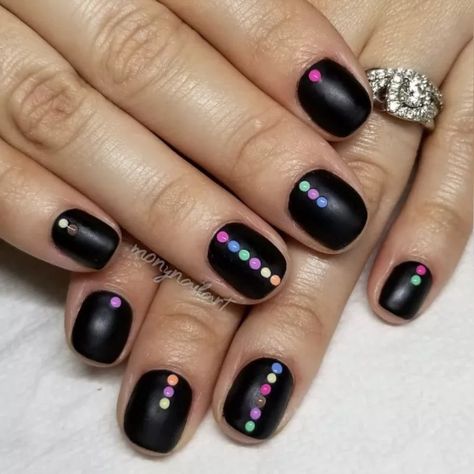 Neon Dot Nails, Black And Neon Nails, Black Manicure, Matte Black Nails, Black Nail Art, Minx Nails, Black Nail Polish, Dots Nails, Black Nail Designs