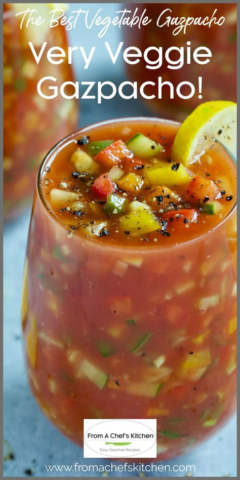 Vegetable Gazpacho in glass with freshly cracked black pepper over the top garnished with a lemon wedge. Spanish Soup, Cold Soup Recipes, Gazpacho Soup, Jalapeño Peppers, Gazpacho Recipe, Vegetable Soup Recipe, Chilled Soup, Summer Soup, Cold Soup