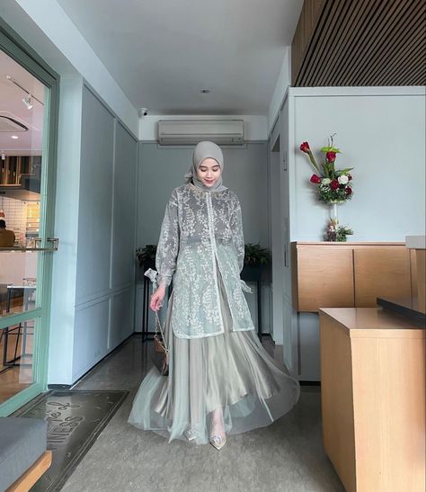 Nara in clary sage✨💚 Dress Hijab Sage, Safari Outfit, Dress Pesta, Modest Style, Idul Fitri, Fashion Hijab, Clary Sage, Nara, Modest Fashion