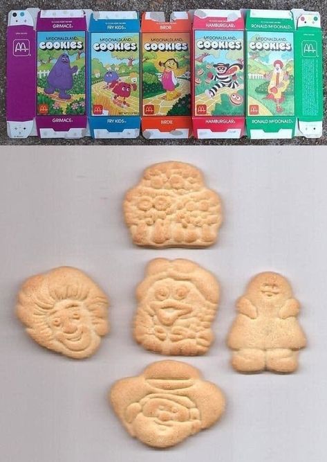 And the classic sugar cookie taste of these Happy Meal cookies will never again touch your taste buds. Mcdonalds Cookies, 1990s Childhood, 90s Food, Mc Do, 1980s Childhood, Childhood Memories 90s, 90s Toys, 90s Childhood, Oldies But Goodies