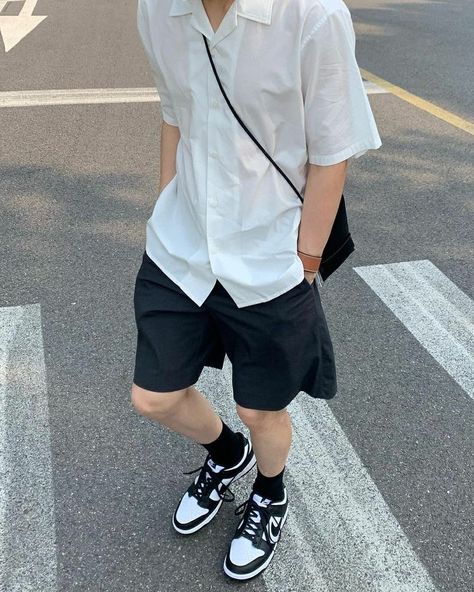 Korean Men Fashion Streetwear Summer, Summer Looks Men Aesthetic, Korean Male Casual Outfit, K Fashion Summer Korean Style, Streetwear Men Outfits Shorts, Mens Clothing Styles Korean, Casual Korean Outfits Men, Hats Outfit Men, Korean Street Wear Men