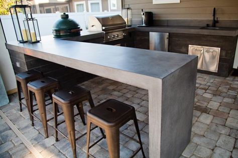 Concrete Outdoor Kitchen, Concrete Countertops Outdoor Kitchen, Kitchen Concrete, Concrete Countertops Outdoor, Countertops Concrete, Outdoor Kitchen Countertops, Outdoor Kitchen Bars, Concrete Countertops Kitchen, Outdoor Bbq Kitchen