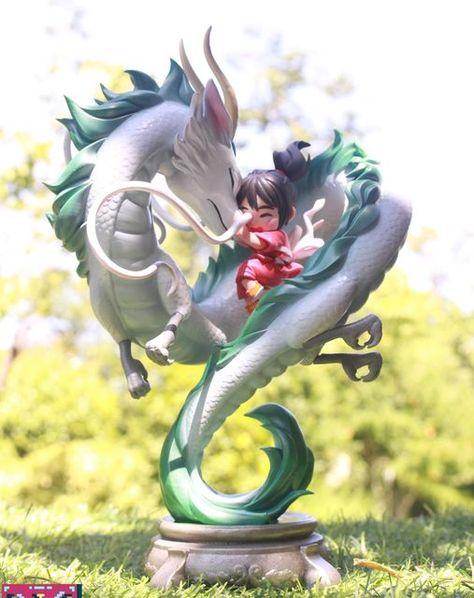 Chihiro And Haku, Resin Figures, Chihiro Y Haku, Resin Statue, Dragon Figurines, Studio Ghibli Art, Ghibli Art, Cute Photography, Resin Painting