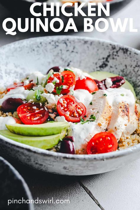 Chicken Quinoa Bowl Greek Chicken Quinoa Bowl, Chicken Quinoa Bowl, Easy Greek Chicken, Fluffy Quinoa, Greek Marinated Chicken, Dressing Healthy, Desk Lunch, Chicken Bowl Recipe, Quinoa Bowls