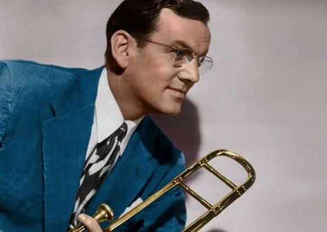 Sadly, many people go missing. Some of these people become very well-known in the aftermath of their disappearances. But we're always left to wonder if the Glen Miller, Colorized Historical Photos, Glenn Miller, Jazz Musicians, Big Band, Him Band, Classical Music, Orchestra, Elvis Presley