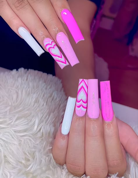 Bright Acrylic Nails, Neon Acrylic Nails, Fake Nails Designs, Cow Nails, Acrylic Toe Nails, Acrylic Nail Set, Long Acrylic Nail Designs, Drip Nails, Ombre Acrylic Nails