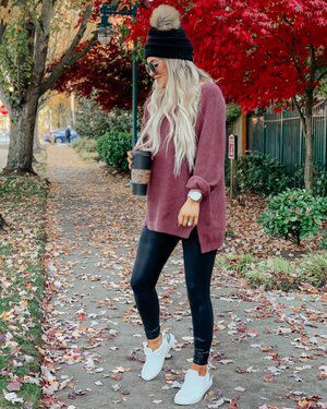 Katy Roach, Look Legging, November 1st, Legging Outfits, Closet Inspiration, Mode Casual, Sweatshirt Outfit, Cute Fall Outfits, Looks Chic