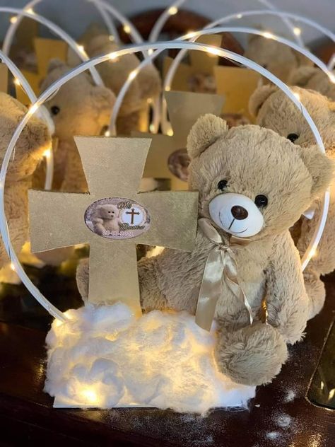 Teddy Bear Birthday Party, Bautizo Ideas, Boy Baby Shower Centerpieces, First Communion Decorations, Communion Decorations, Baby Shower Baskets, Teddy Bear Birthday, Bear Birthday Party, Cadeau Baby Shower