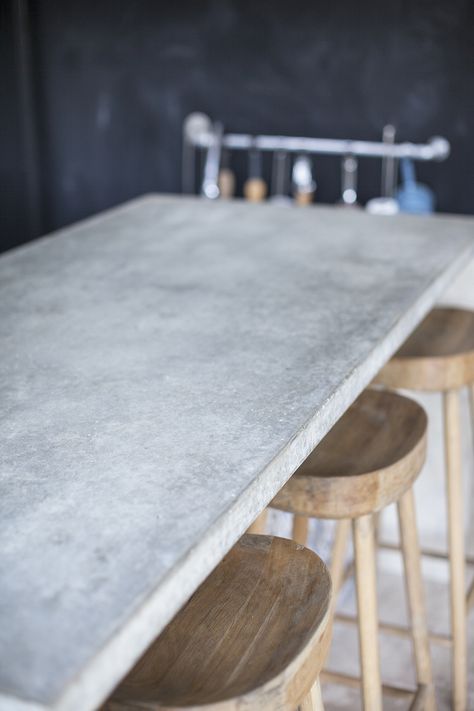 Concrete Concrete Breakfast Bar, Cement Bar Counter, Concrete Coffee Bar, Cement Bar Top, Concrete Bar Counter, Concrete Bartop, Concrete Bar Table, Concrete Bar Top, Concrete Countertop Ideas