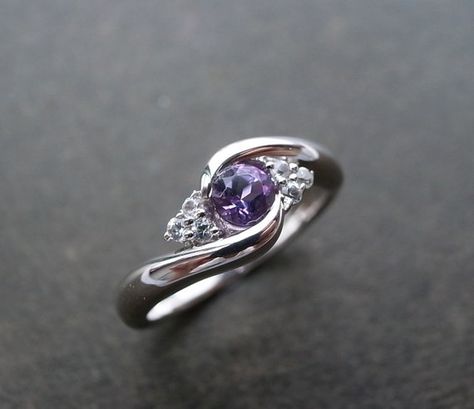 Peach Morganite Engagement Ring, Amethyst Wedding Rings, Amethyst Engagement Ring, Amethyst Wedding, Curve Ring, Engagement Rings Twisted, White Sapphire Engagement Ring, Amethyst Ring Engagement, Ring Purple