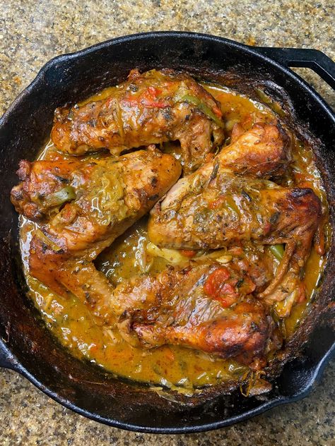 One Pan Smothered Turkey Wings Smothered Turkey Wings In Oven, Smothered Turkey Wings Soul Food, Bake Turkey Wings Recipe, Turkey Wings Recipe, Smothered Turkey, Smothered Turkey Wings, Turkey Cooking, Wings Recipe Baked, Turkey Leg Recipes