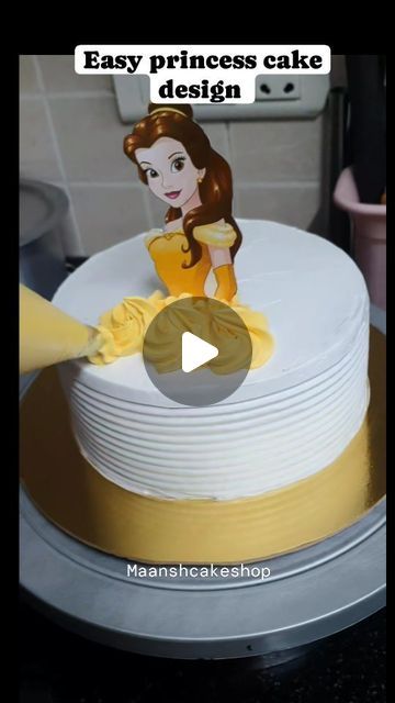 Beauty And Beast Birthday Cake, Diy Princess Birthday Cake, Doll Cakes Ideas Princess, Girls Cakes Birthday, Cinderella Birthday Cakes, Belle Cake Ideas, 5th Birthday Cake Girl, Diy Princess Cake, Princess Cakes Ideas Girl Birthday