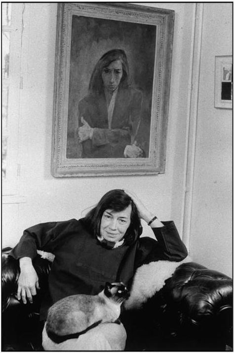 Celebrities With Cats, Patricia Highsmith, Beat Generation, Magnum Photos, Cat People, Cat Person, Psychological Thrillers, Vintage Cat, Siamese Cats