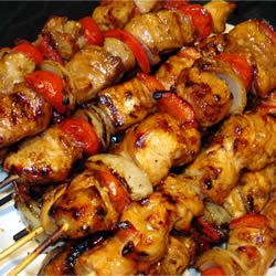 Honey Chicken Kabobs Honey Chicken Kabobs, Chicken Kebab, Soy Chicken, Sauce Chicken, Honey Soy, Chicken Kabobs, Honey Chicken, Summer Grilling, Kebabs