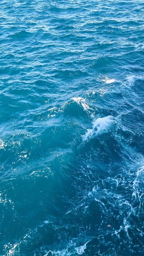 Live Wallpaper Sea Waves, Live Ocean Wallpaper Iphone, Moving Water Wallpaper, Blue Video Wallpaper, Blue Aesthetic Live Wallpaper, Blue Wallpaper Video, Blue Sea Aesthetic Wallpaper, Sea Waves Videos, Wallpaper Waves Ocean